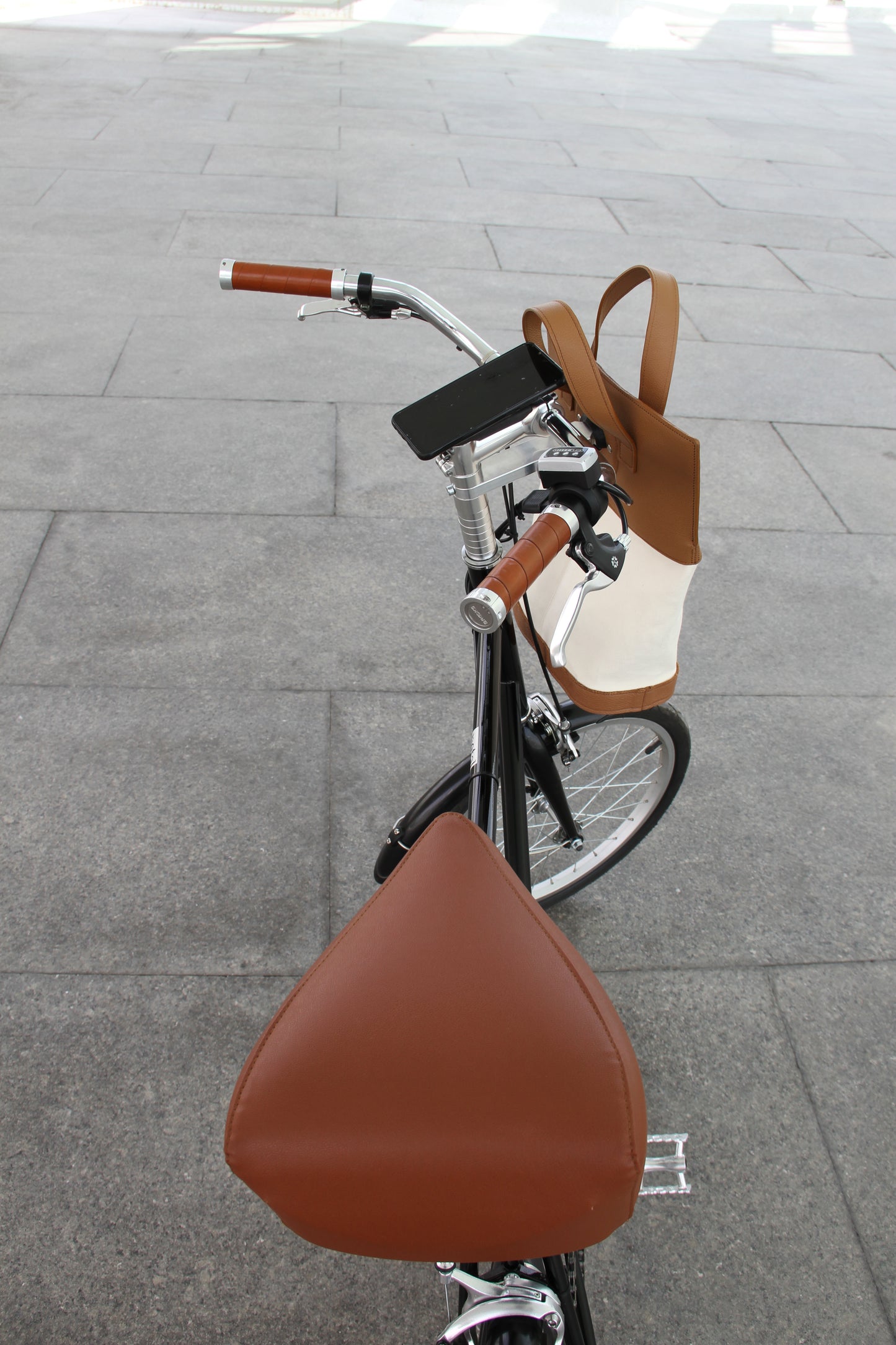 PACK EBIKE + MOCHILA PLUG & GO + SISTEMA MAGNETICO DE SUJECION PARA TELEFONO MOVIL
